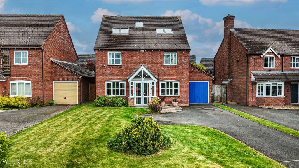 Property photo 2 of 49 Picture No. 05