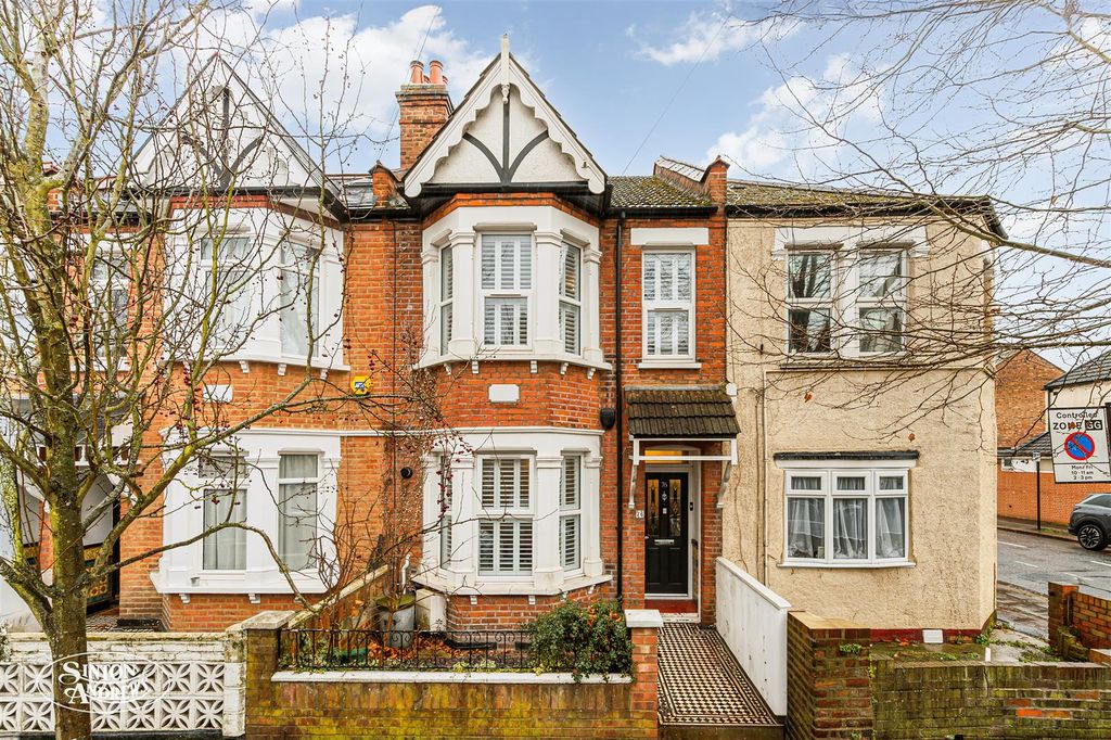 Property photo 1 of 11 76 Elthorne Park Road-1.Jpg