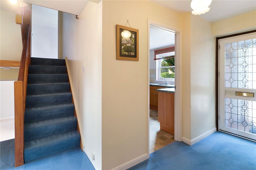 Property photo 2 of 25 Picture No. 20