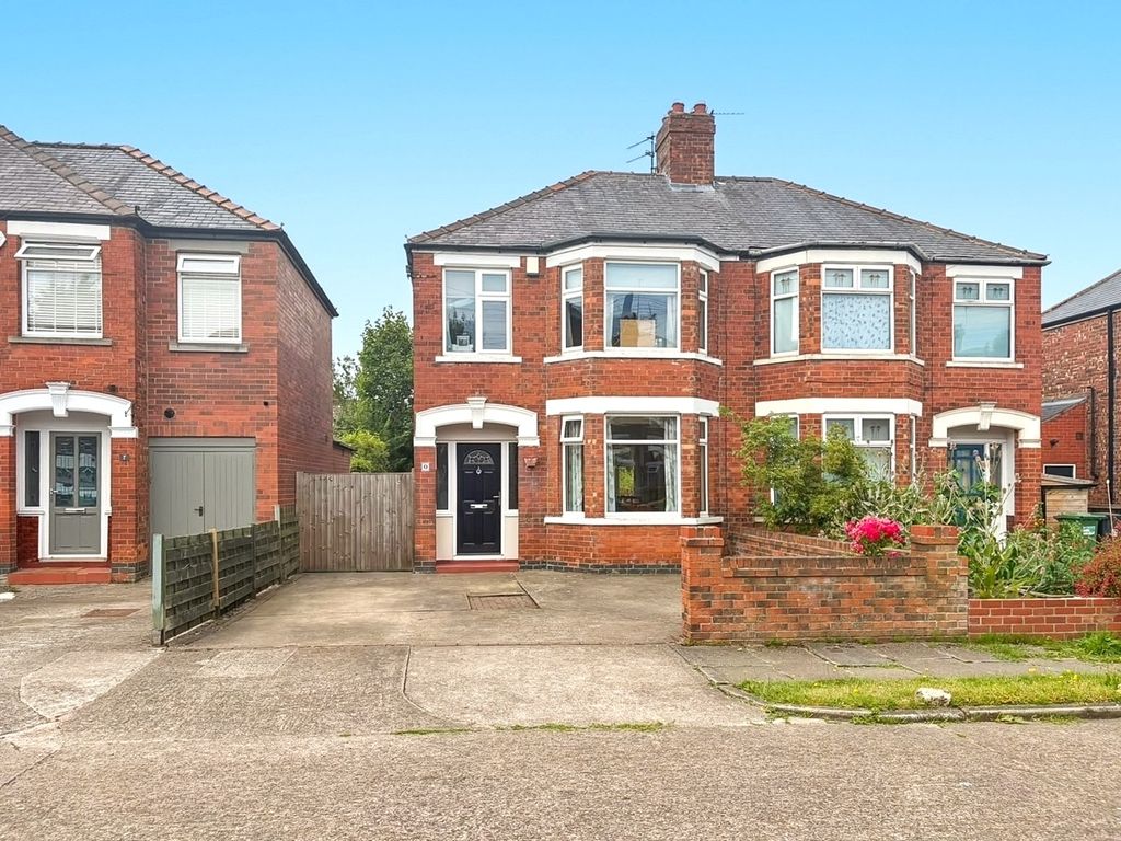 Property photo 1 of 15 Img001