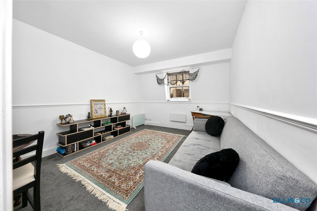 Property photo 2 of 12 Picture No. 12