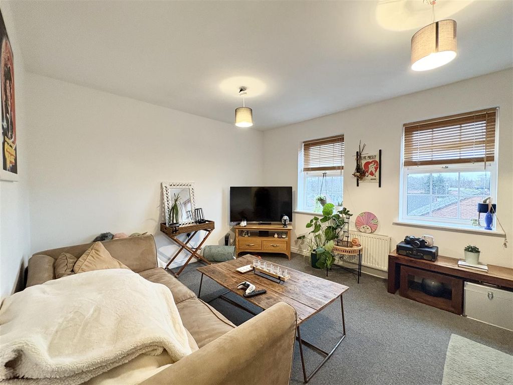 Property photo 2 of 10 Image00010.Jpeg