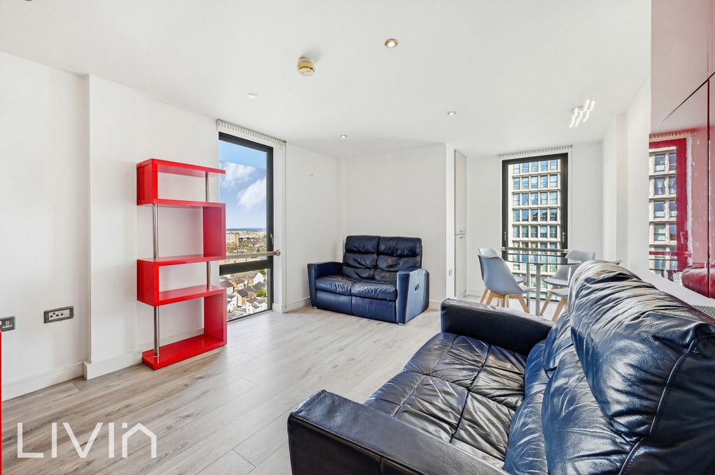 Property photo 2 of 13 2