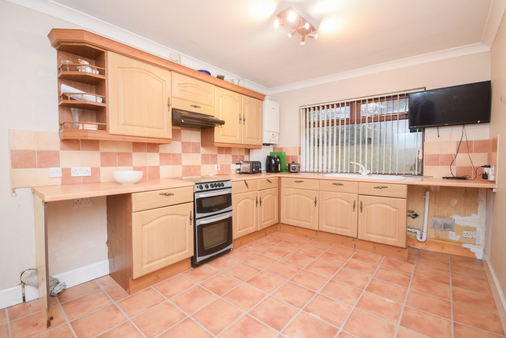 Property photo 2 of 27 Dsc_0106