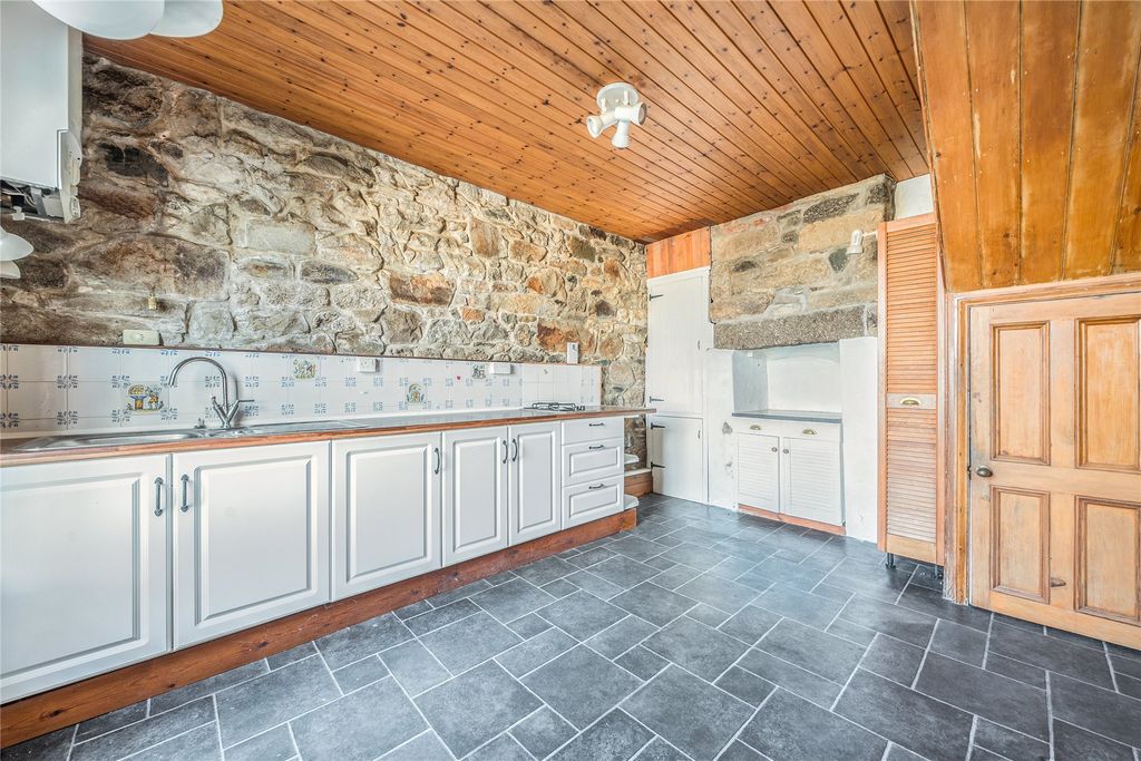 Property photo 3 of 13 Picture No. 08