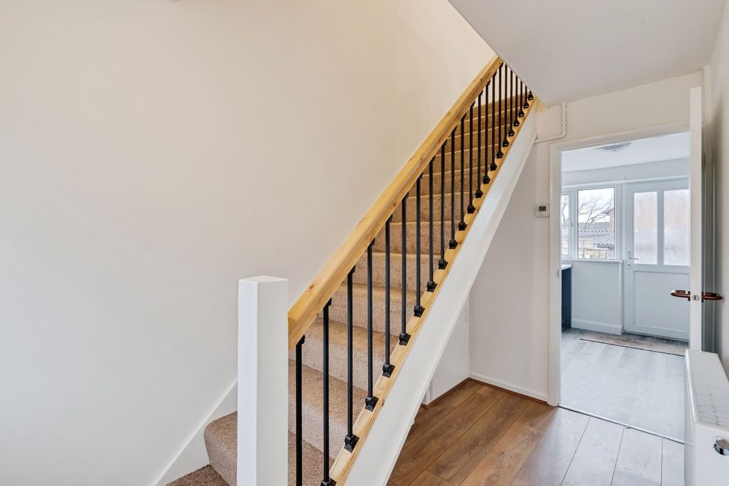 Property photo 2 of 21 Pbox-Img.Jpg