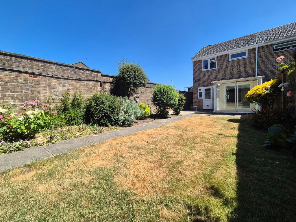 Property photo 2 of 20 Picture No. 22