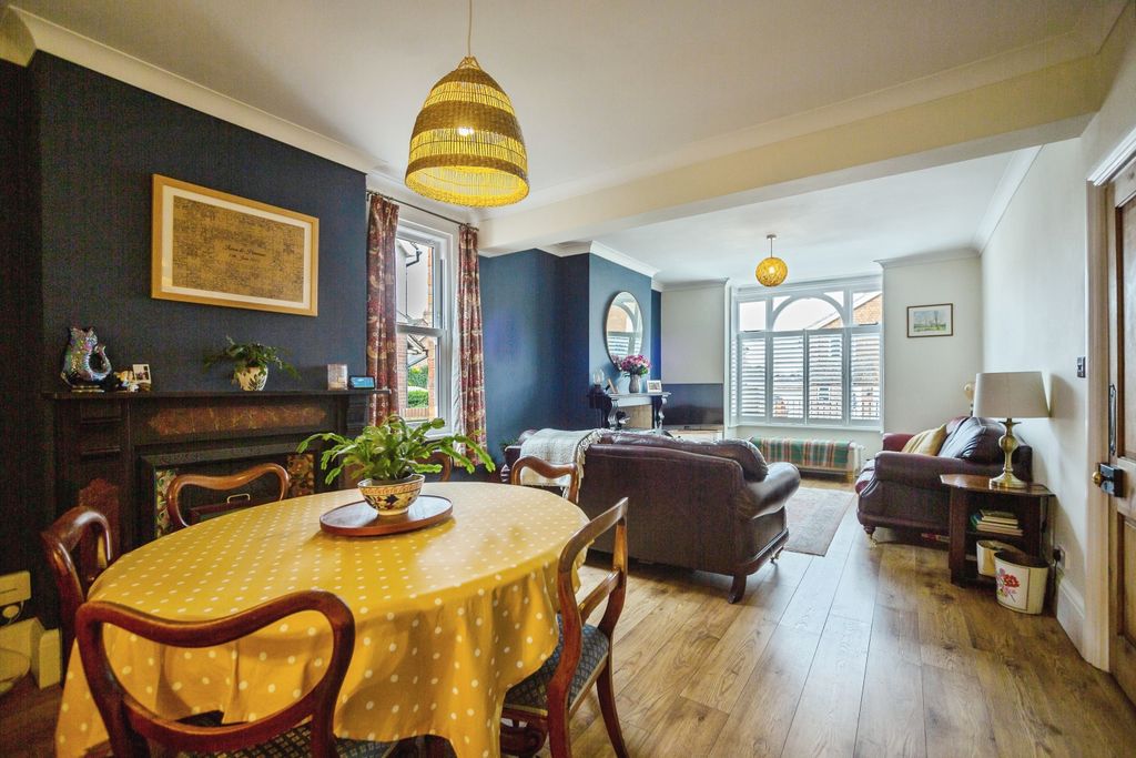 Property photo 2 of 18 243A5456