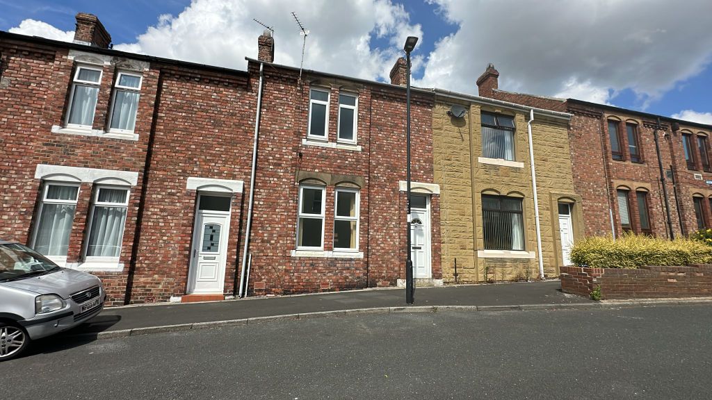 Property photo 1 of 6