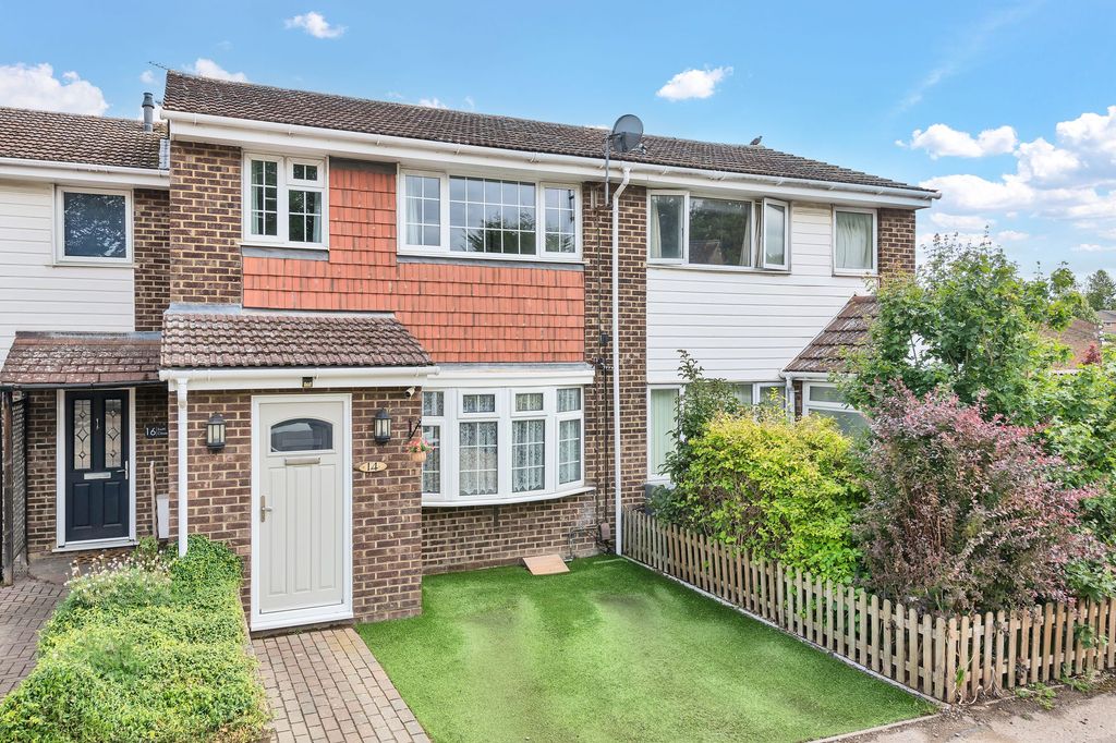 Property photo 1 of 12