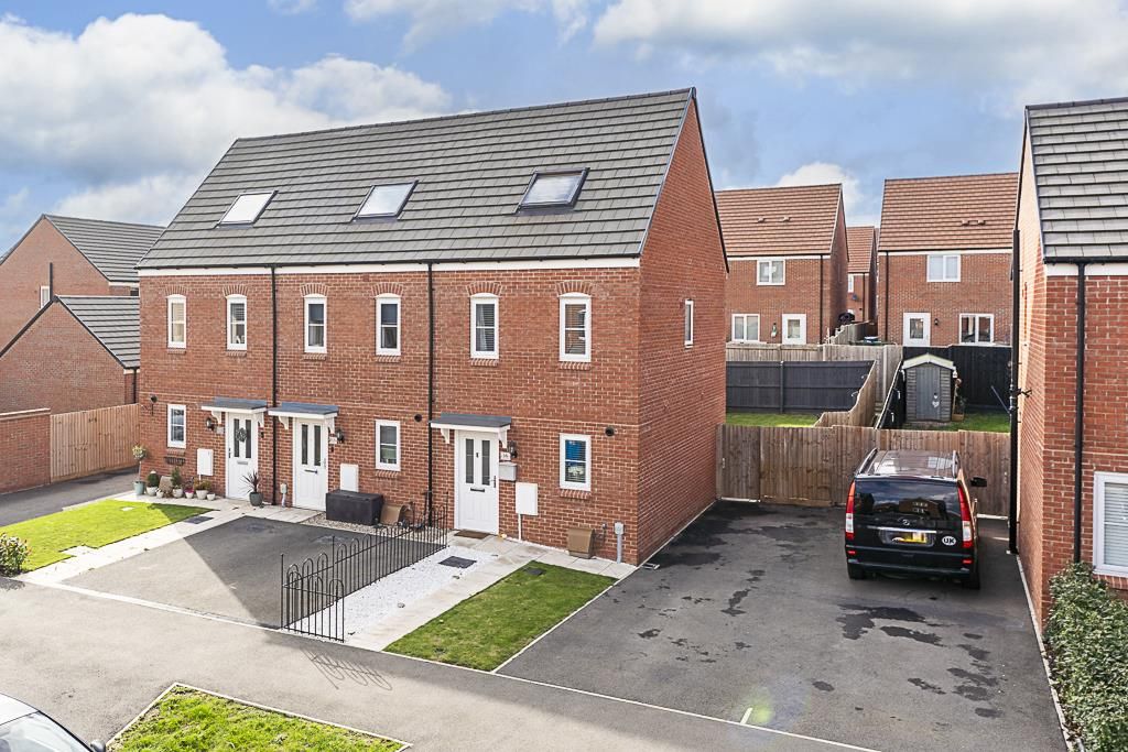 Property photo 1 of 19 16 Stockburn Road, Barton Seagrave-3.Jpg