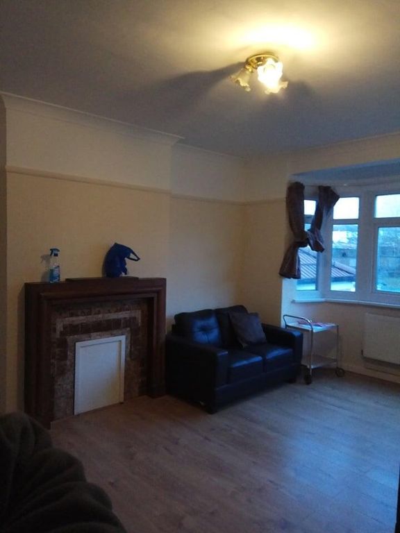 Property photo 3 of 8 Living Room