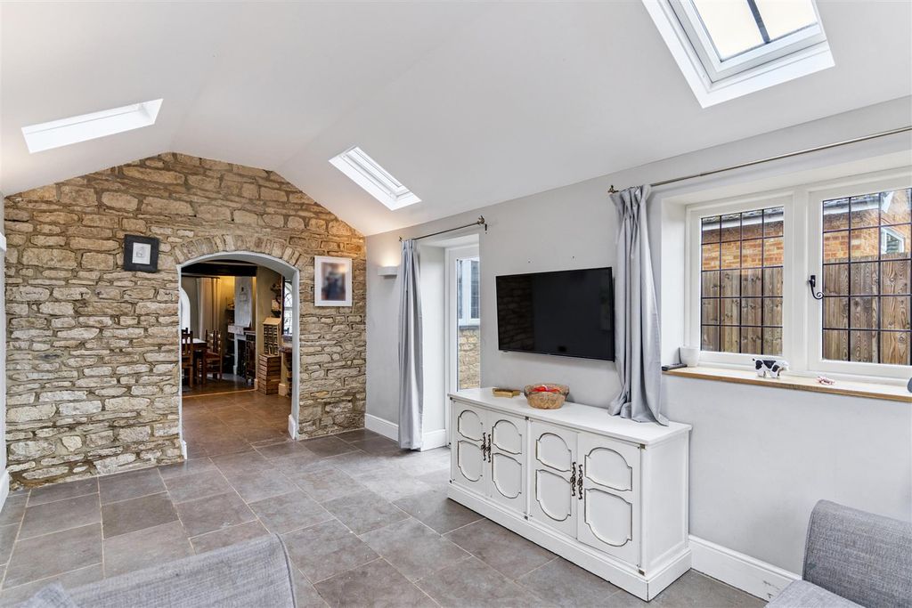 Additional image 6 of 3 bed semi-detached house for saleWater Lane, Sherington, Newport Pagnell MK16