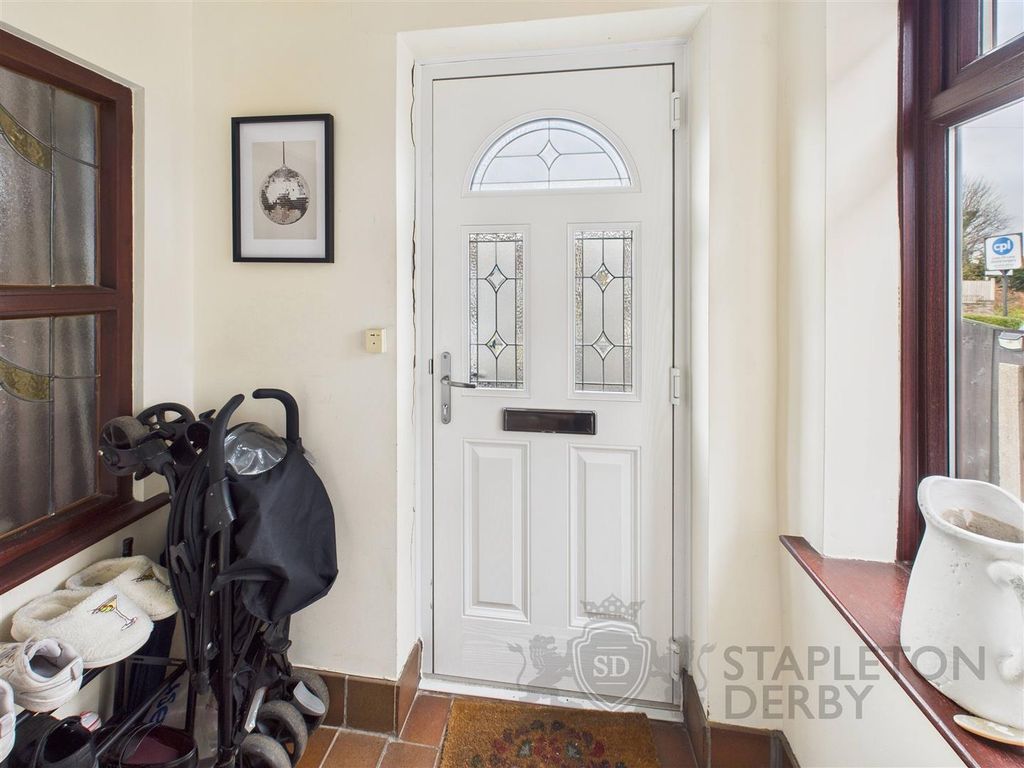 Property photo 3 of 24 Cam04709G0-Pr0279-Still018.Jpg