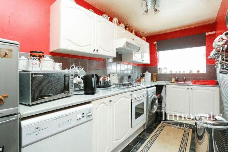 Property photo 3 of 8 Photo 3