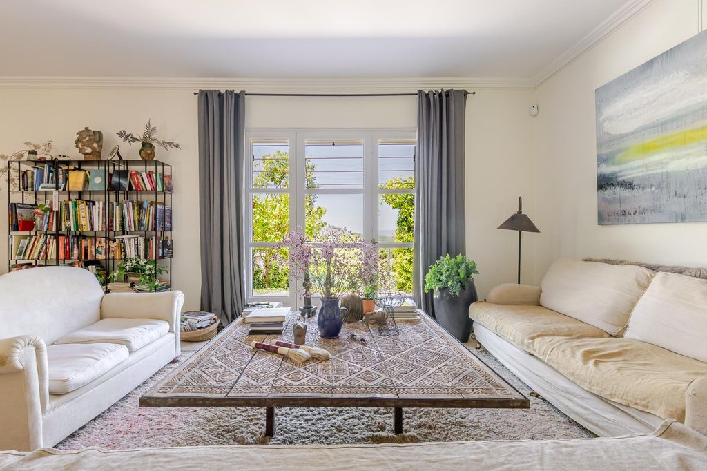 Property photo 2 of 30 Image