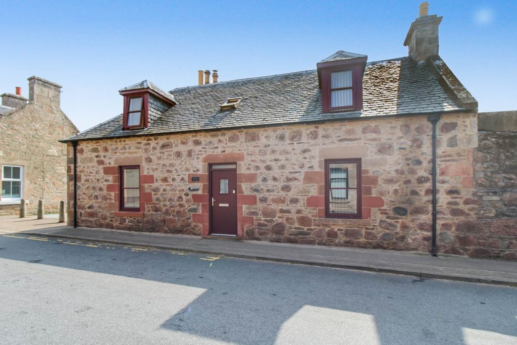 Property photo 1 of 30