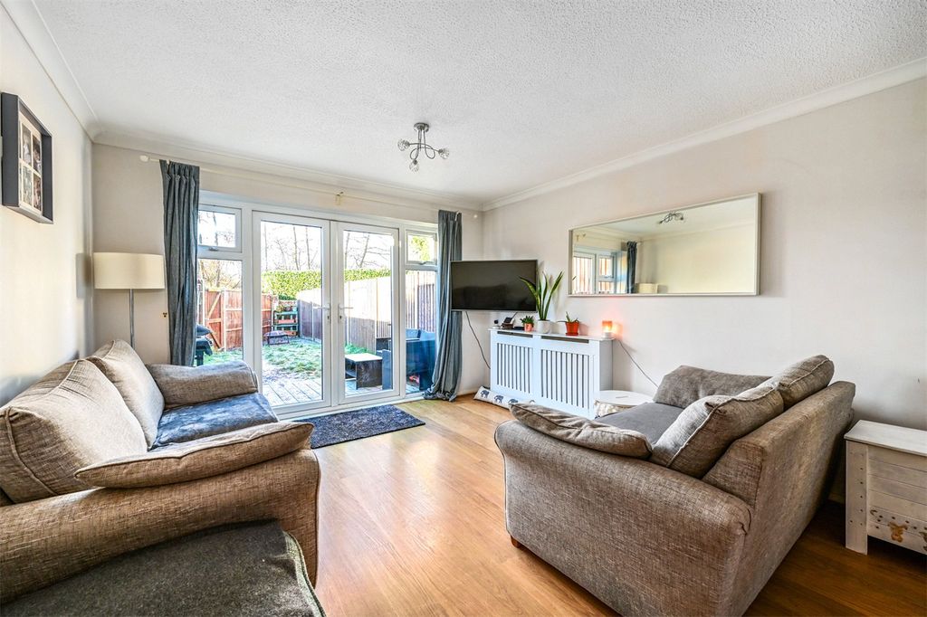 Property photo 2 of 10 Picture No. 08