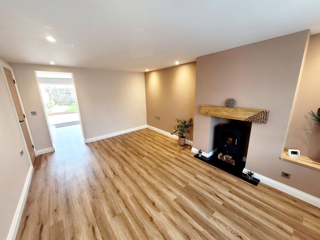 Property photo 3 of 17 Picture No. 16