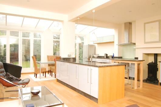 Property photo 2 of 11