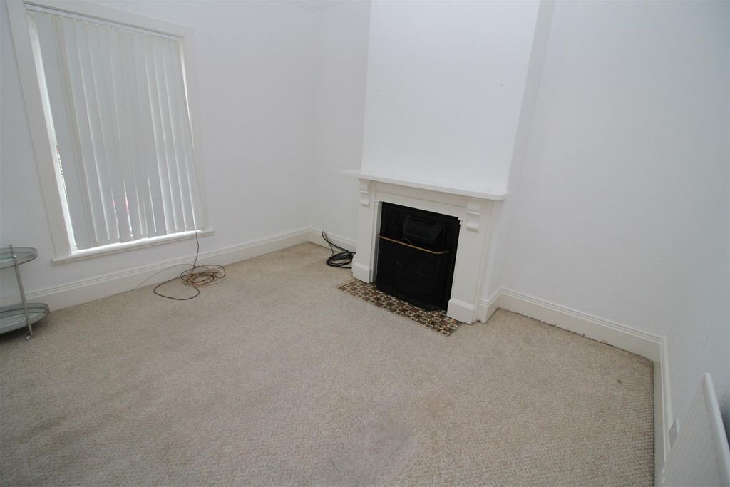 Property photo 3 of 9 Img_5760[1].Jpg