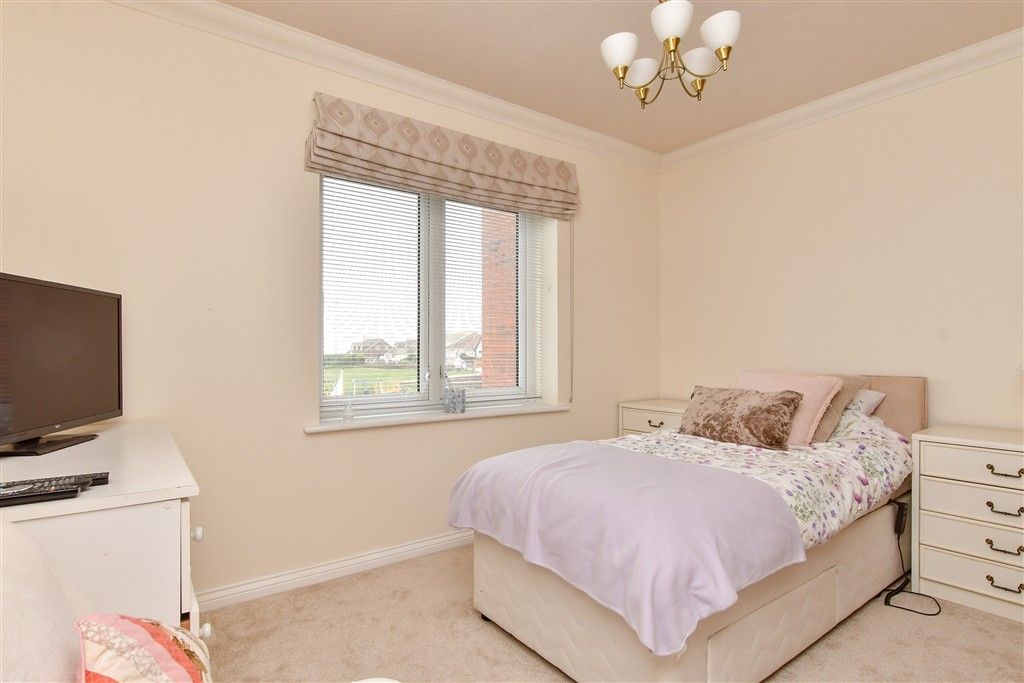 Additional image 9 of 2 bed flat for saleRowe Avenue, Peacehaven, East Sussex BN10