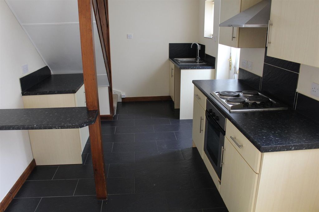 Property photo 2 of 8 Img_2540.Jpg