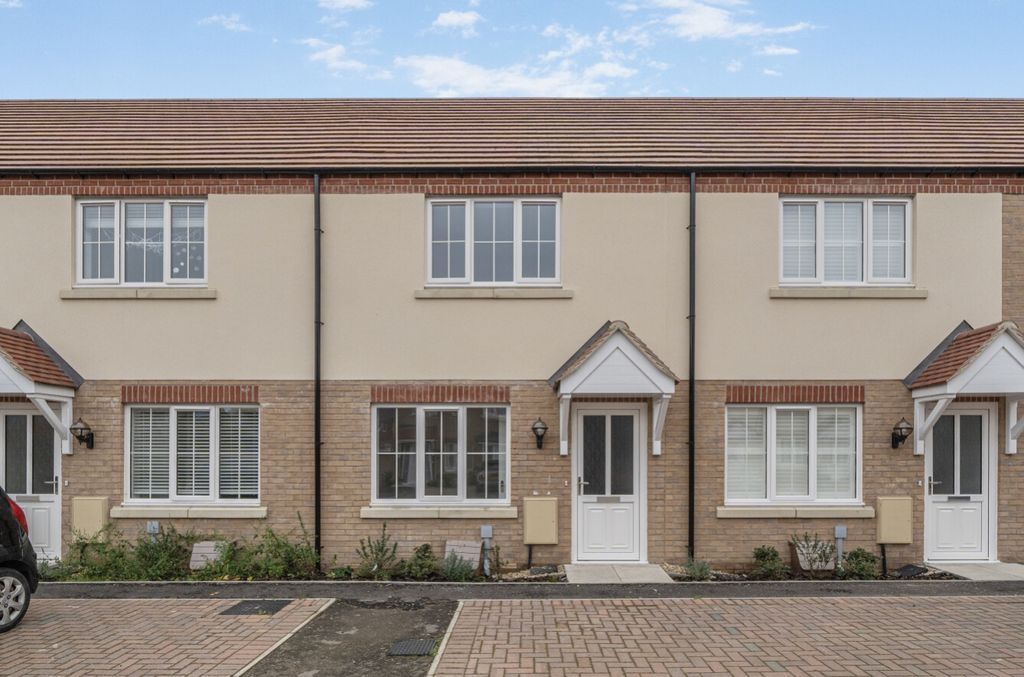 Property photo 1 of 18 1373801-12-6903Ab83c39F5