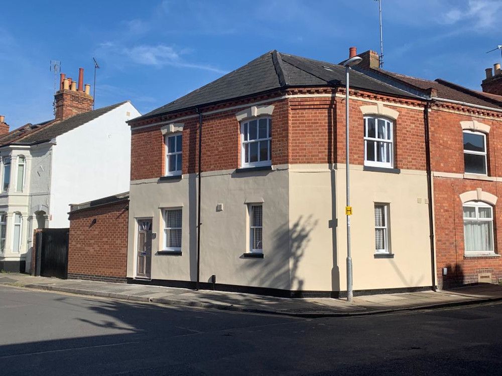 Property photo 1 of 6