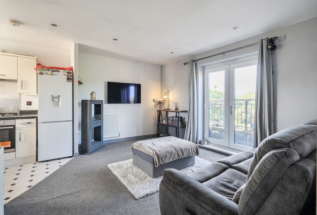 Additional image 12 of 2 bed flat for saleNormandy Drive, Yate, Bristol BS37