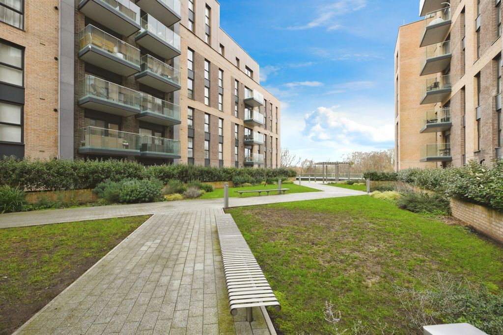Additional image 16 of 1 bed flat for saleEdinburgh Gate, Harlow CM20