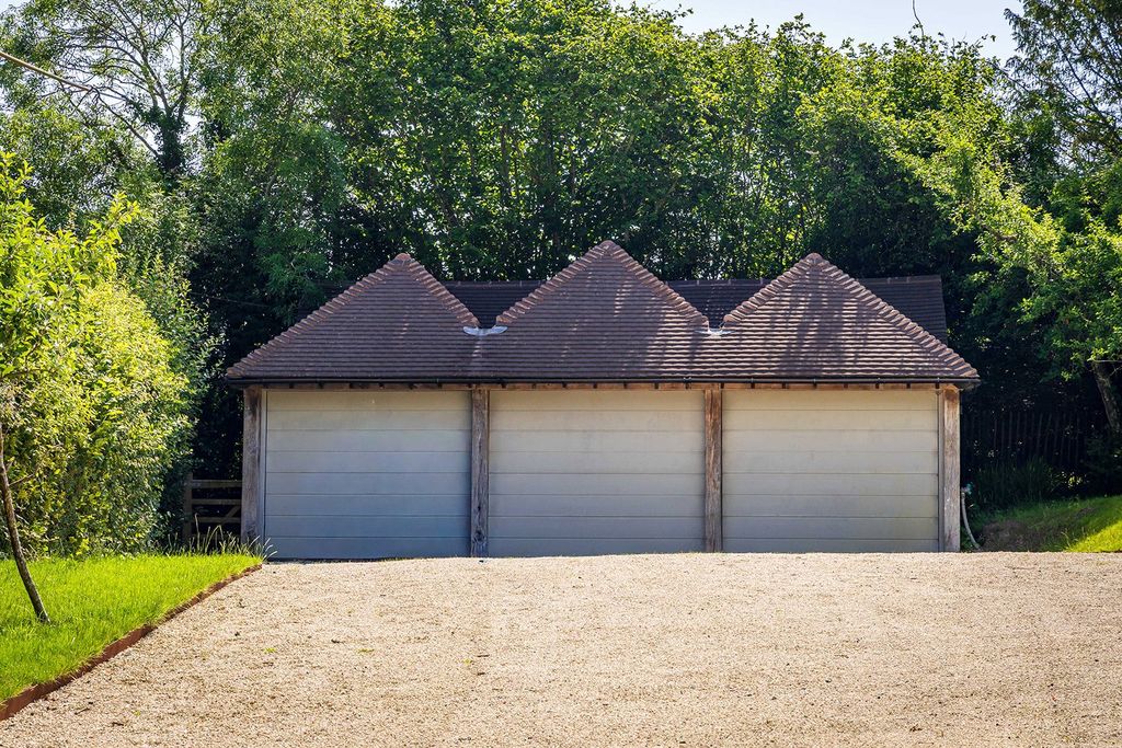 Additional image 23 of 7 bed detached house for saleGraffham Common Road, Graffham, Petworth, West Sussex GU28
