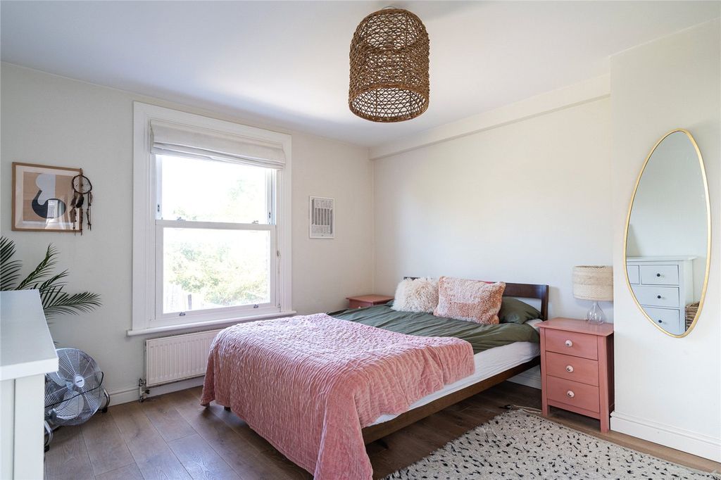 Property photo 3 of 12 Picture No. 04