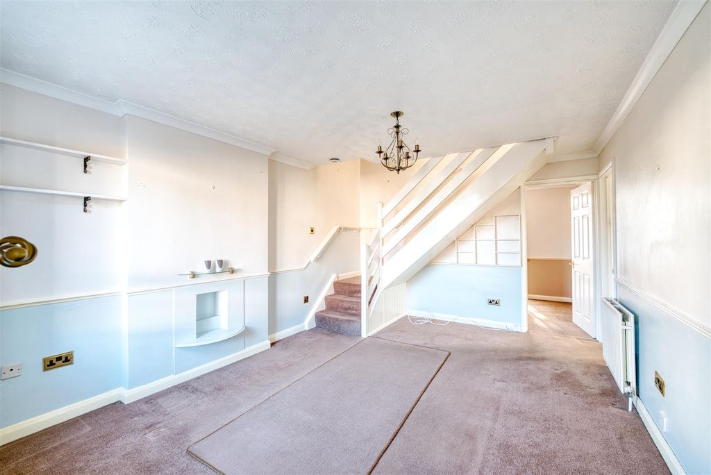 Property photo 2 of 17 Living Room