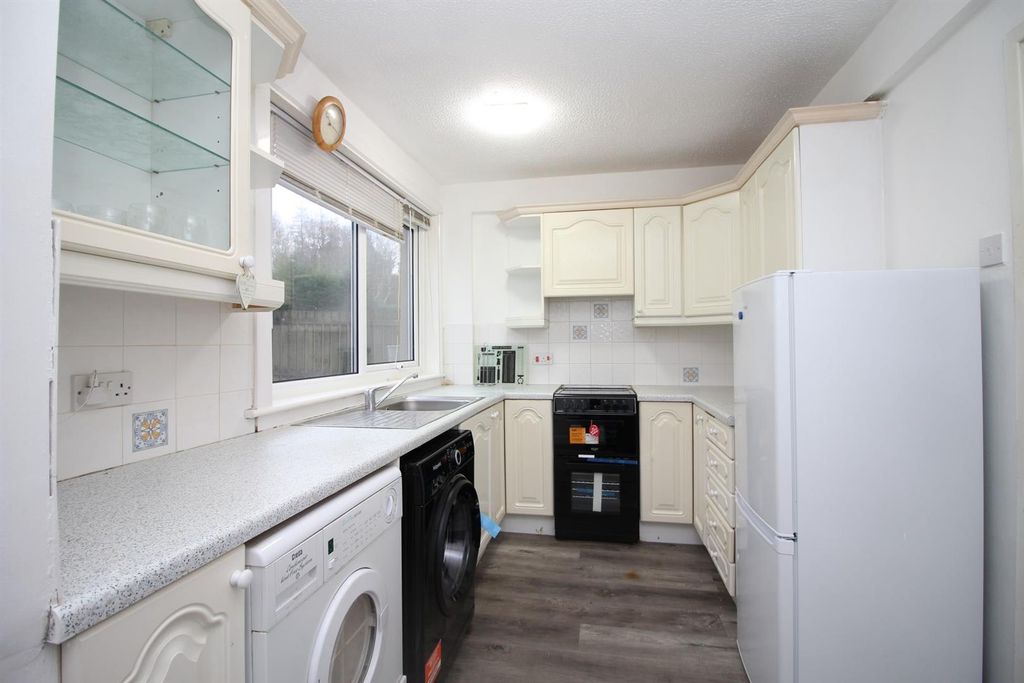 Property photo 3 of 20 5.Jpg