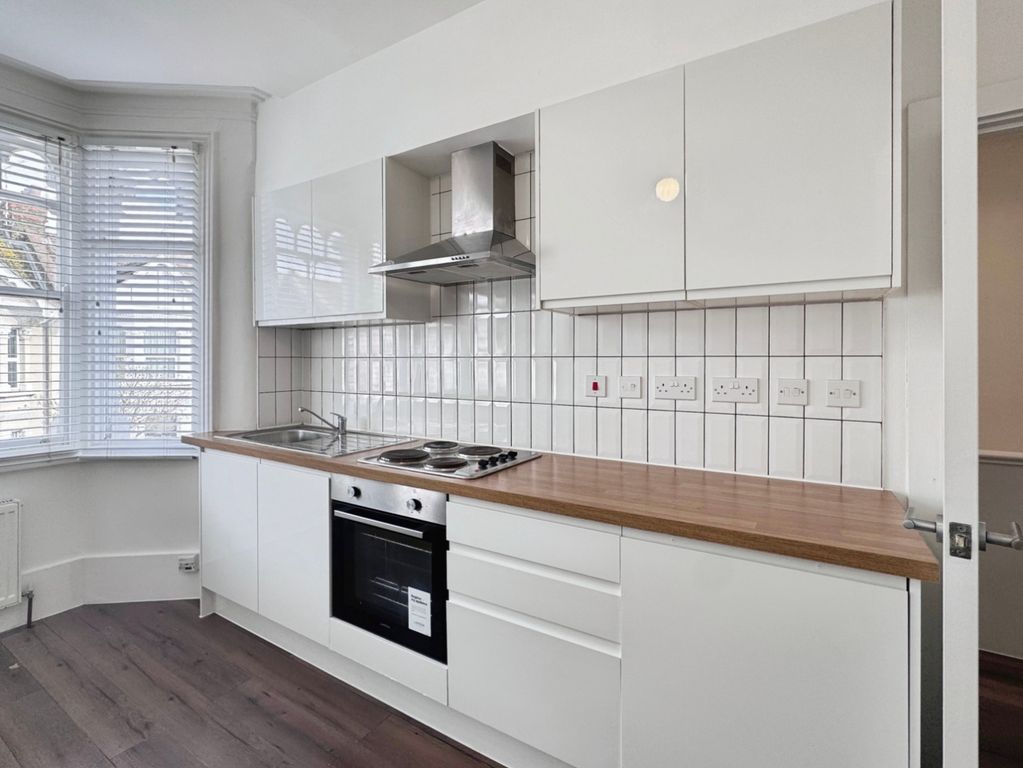 Property photo 3 of 8 Living Room