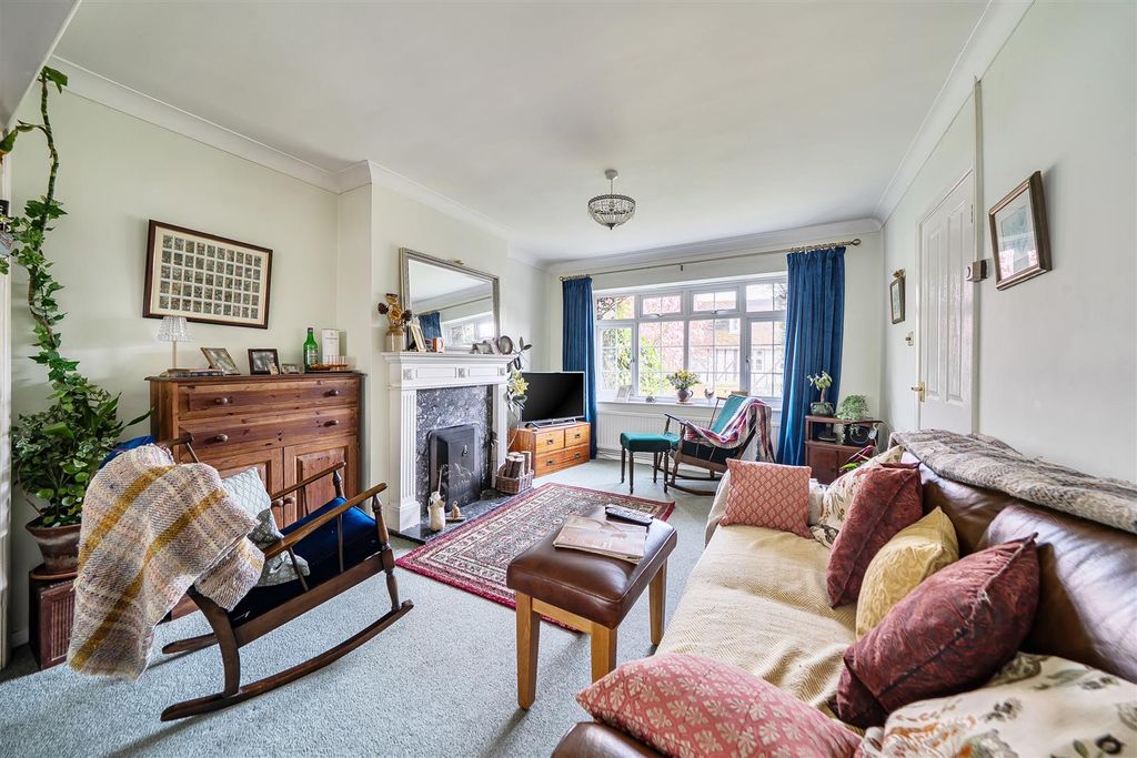 Property photo 2 of 21 1429810-5-69Bd850F5672E.Jpg