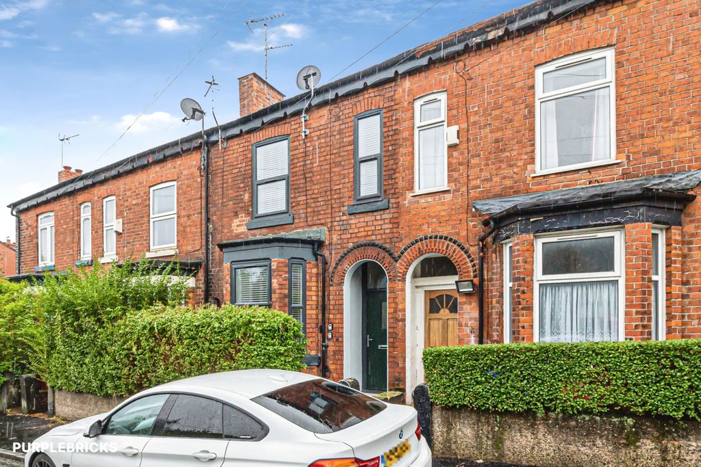 Property photo 1 of 33