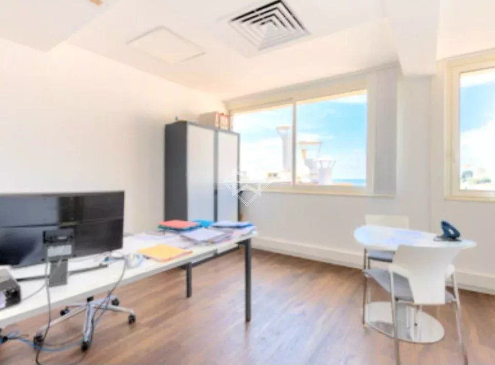 Property photo 2 of 3