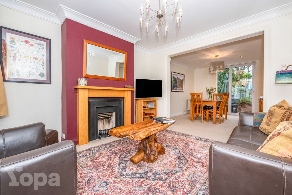 Property photo 3 of 27 Photo #3