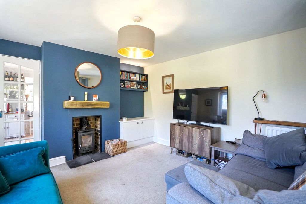 Property photo 3 of 21