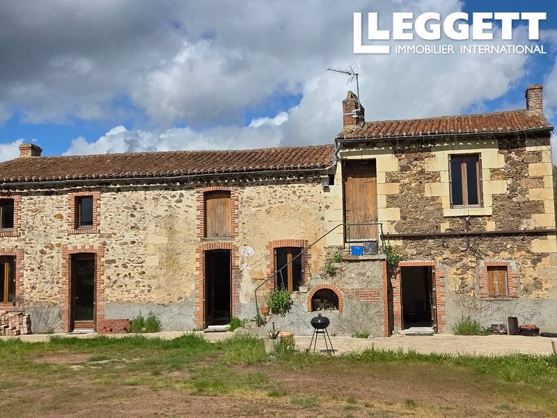 Property photo 2 of 10