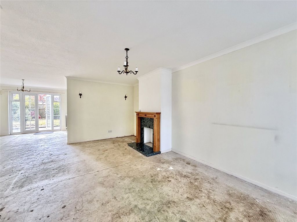 Property photo 2 of 14 Picture No. 13