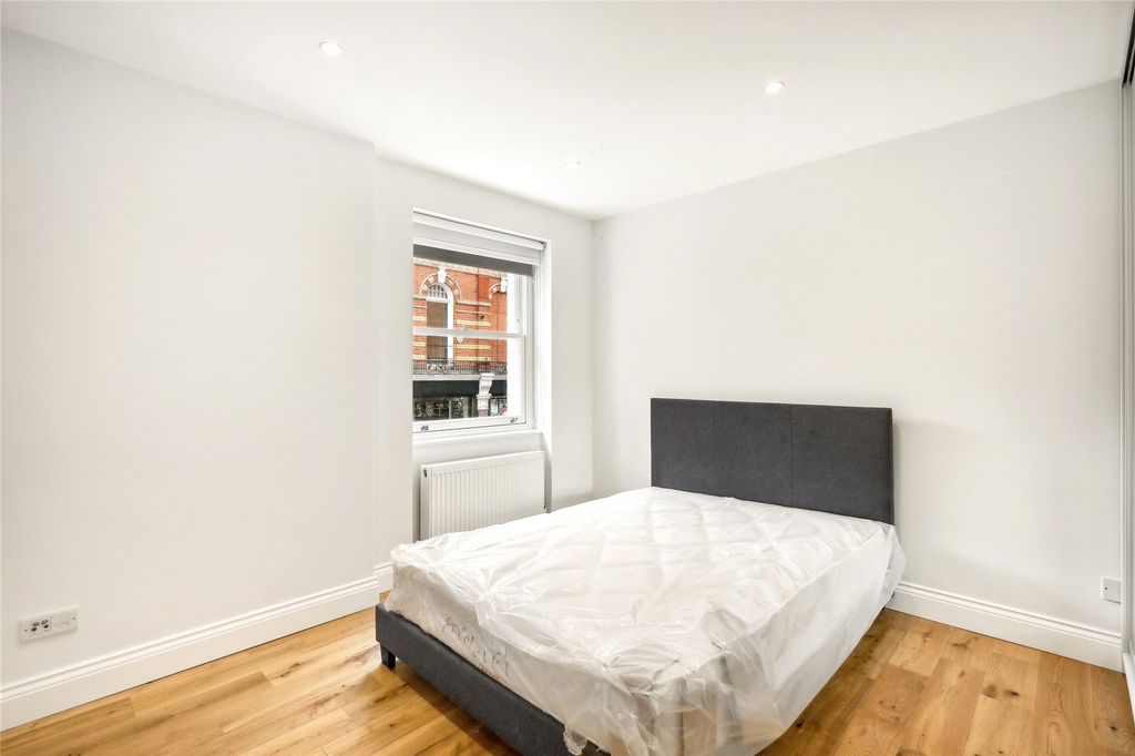 Property photo 3 of 10 Picture No. 19