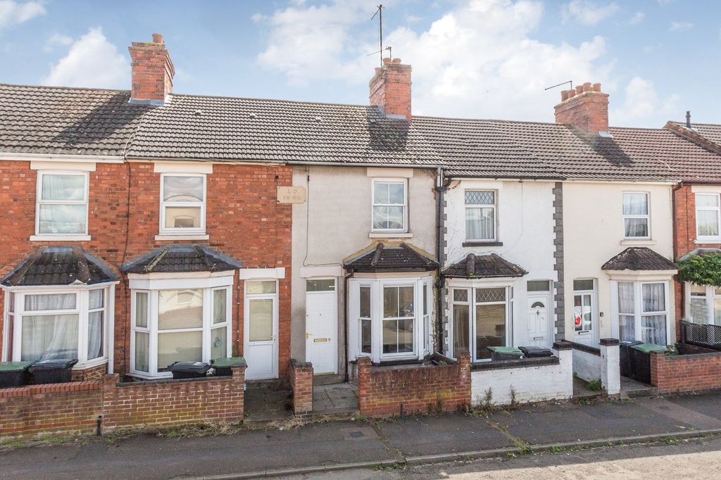 Property photo 1 of 9