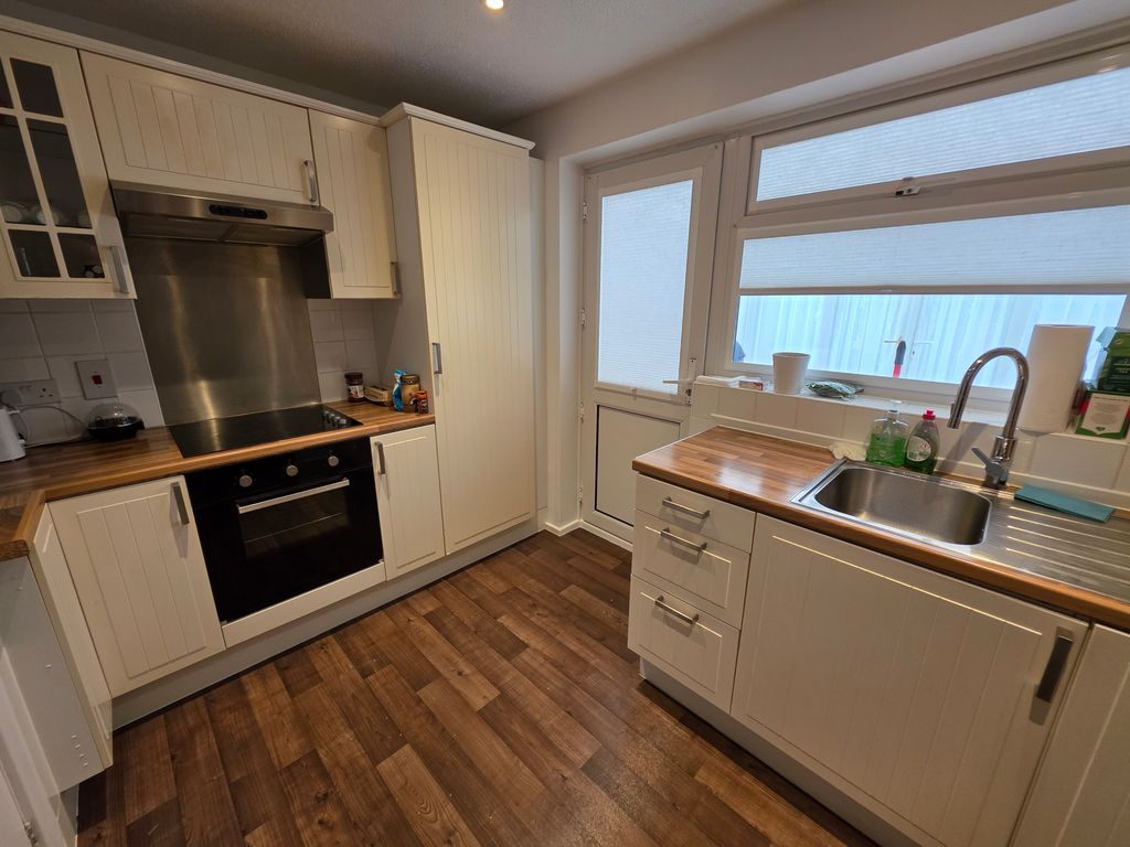 Property photo 2 of 13 1000018920