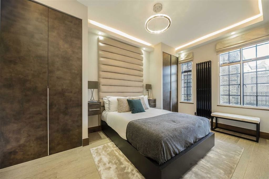 Property photo 3 of 5