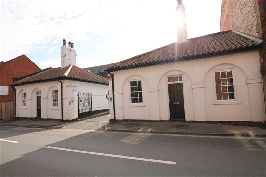 Property photo 1 of 17 (Main)