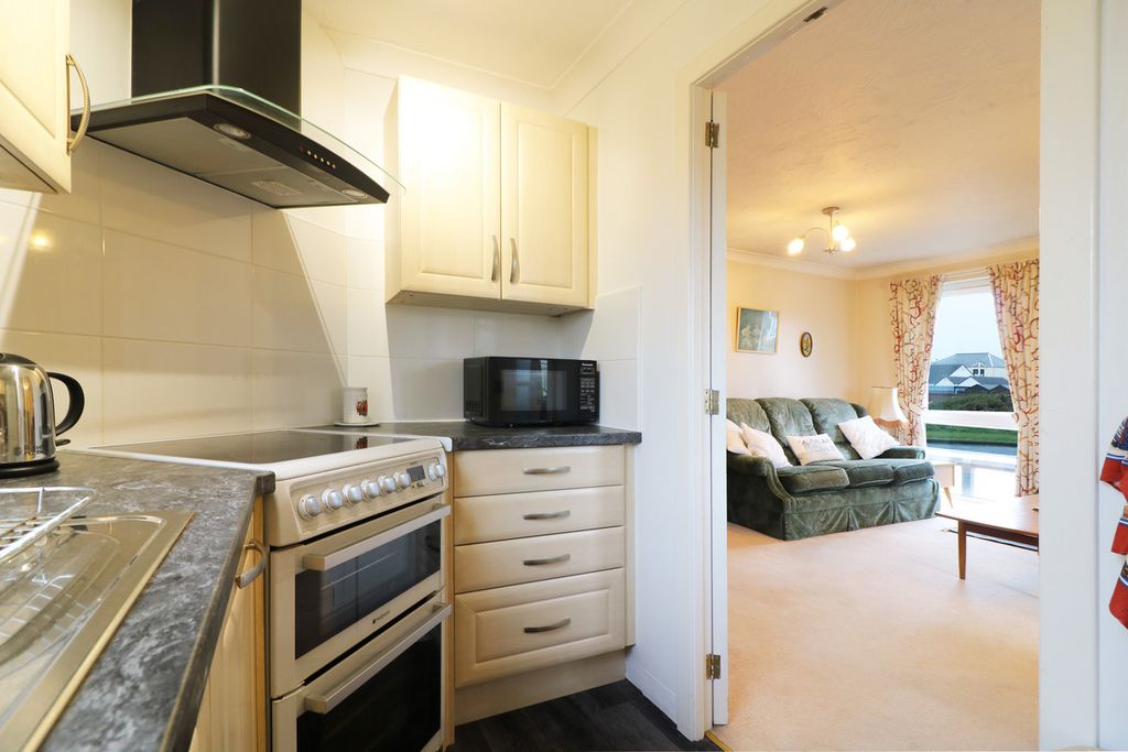 Additional image 5 of 2 bed flat for saleGrangemuir Court, Prestwick KA9