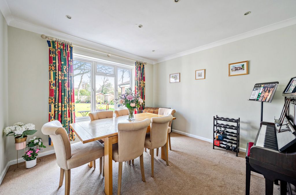 Property photo 3 of 13 1418065-17-69B96A...